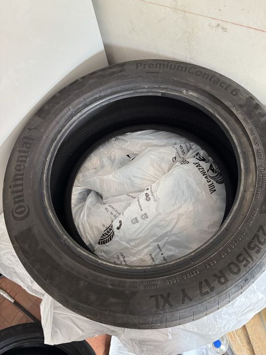 Continental premium contact 6 , 225/50 R17