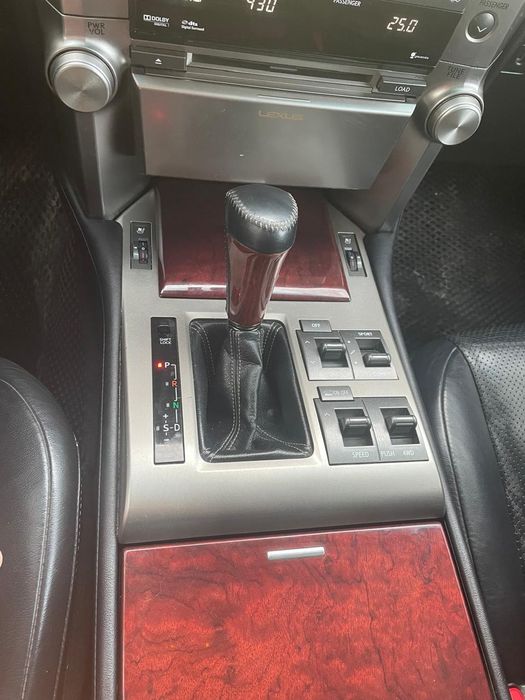 Продам lexus gx 460