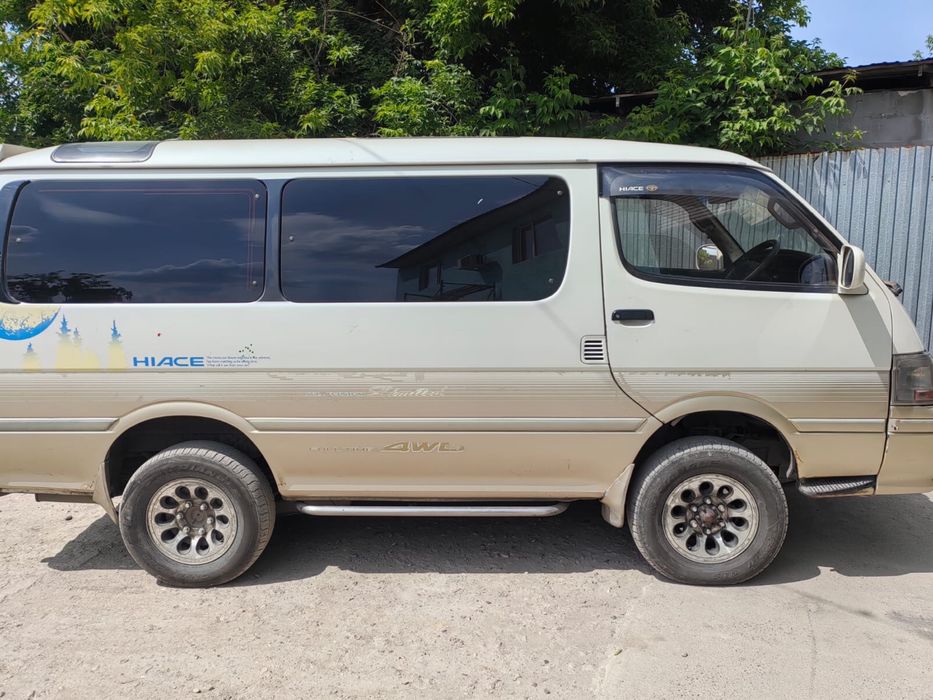 Продам Toyota Hiace