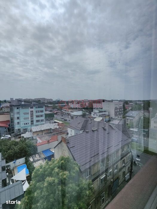 EROII REVOLUTIEI - Metrou - 3 camere