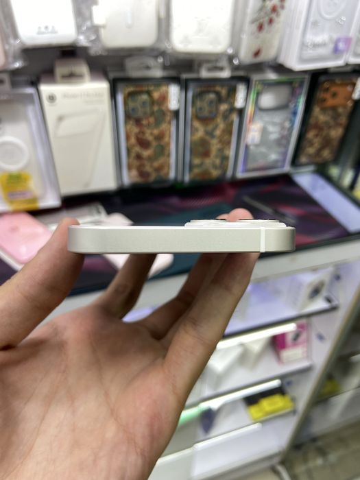 iPhone 13 256Gb ideal