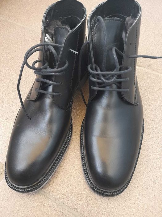 продам мужскую обувь