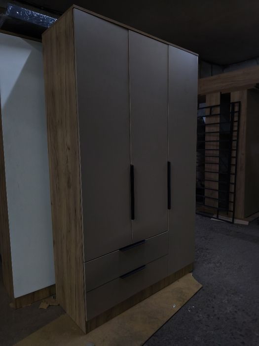 Шифонер сатылады новый