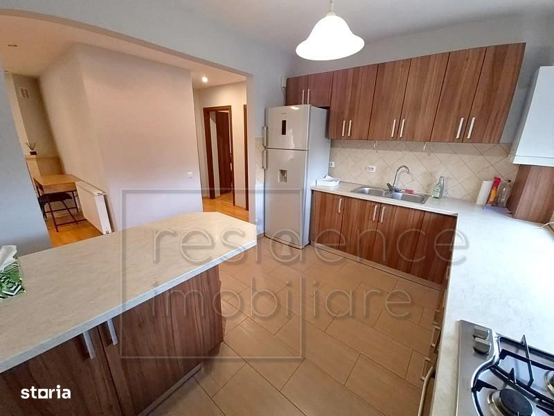 Apartament 3 camere la vila, Europa, zona Profi+Parcare