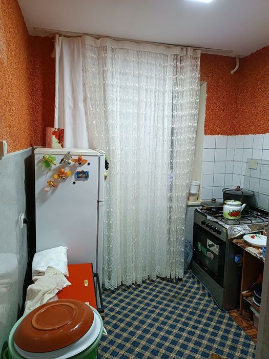 Ширин шахрида срочно уй сотилади !