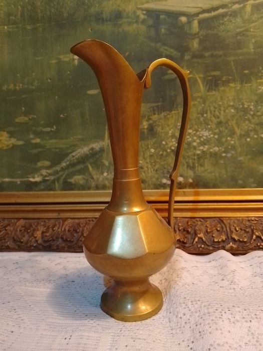 Кувшин и вазы из латуни