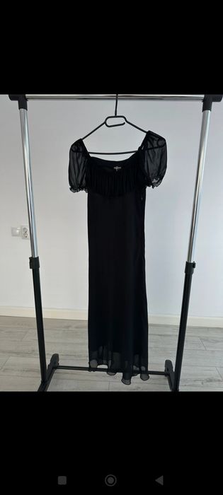 Rochie voal,stare foarte buna.Marimea xs(34)