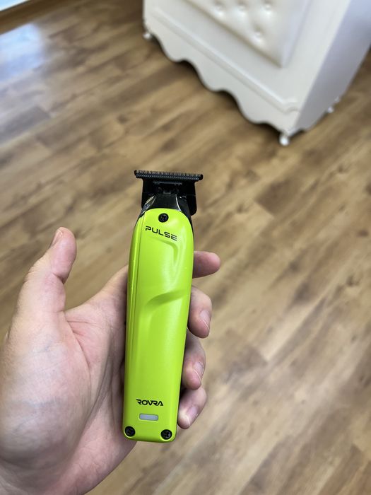 Vand Rovra Pulse Trimmer in stare foarte buna, fullbox!