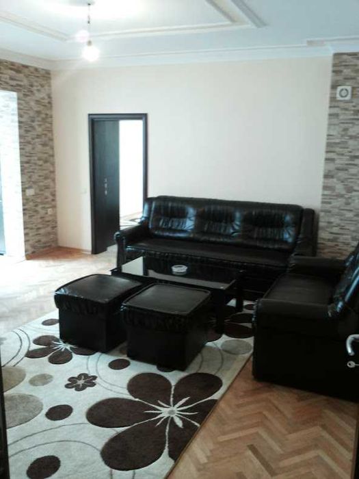 Дава се под наем Тристаен апартамент в Пловдив, Кършияка - 76 кв.м за 400 € - Снимка #9