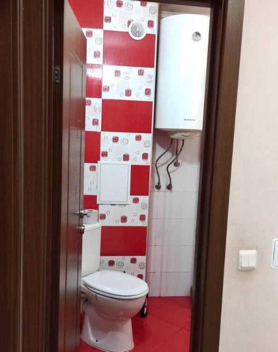 Дава се под наем Двустаен апартамент в Бургас, Зорница - 60 кв.м за 255 € - Снимка #3