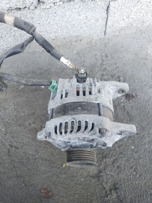 Подушки двигателя, генератор,стартер, компрессор кондиционера.