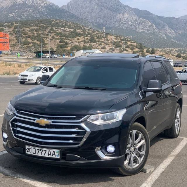 Traversi срочни сотилади