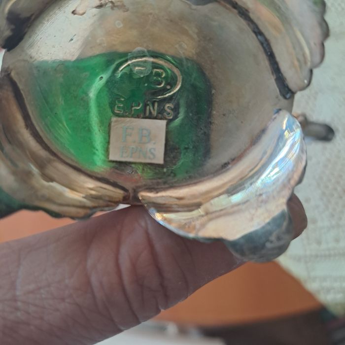 Набор мельхиоровый продам