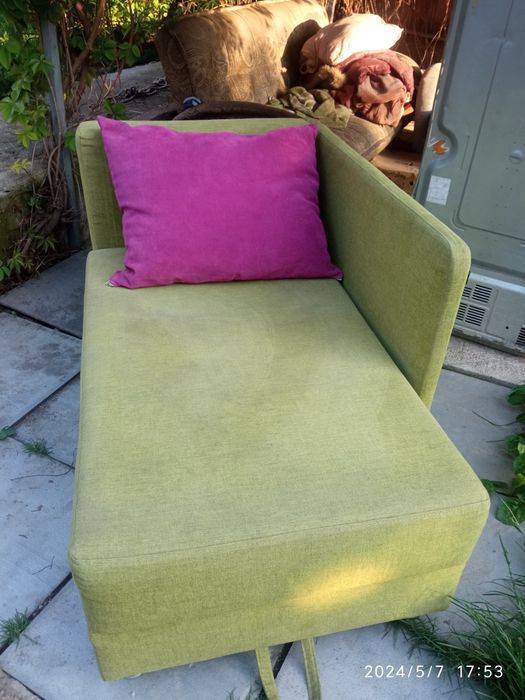 Продам подростковый диван