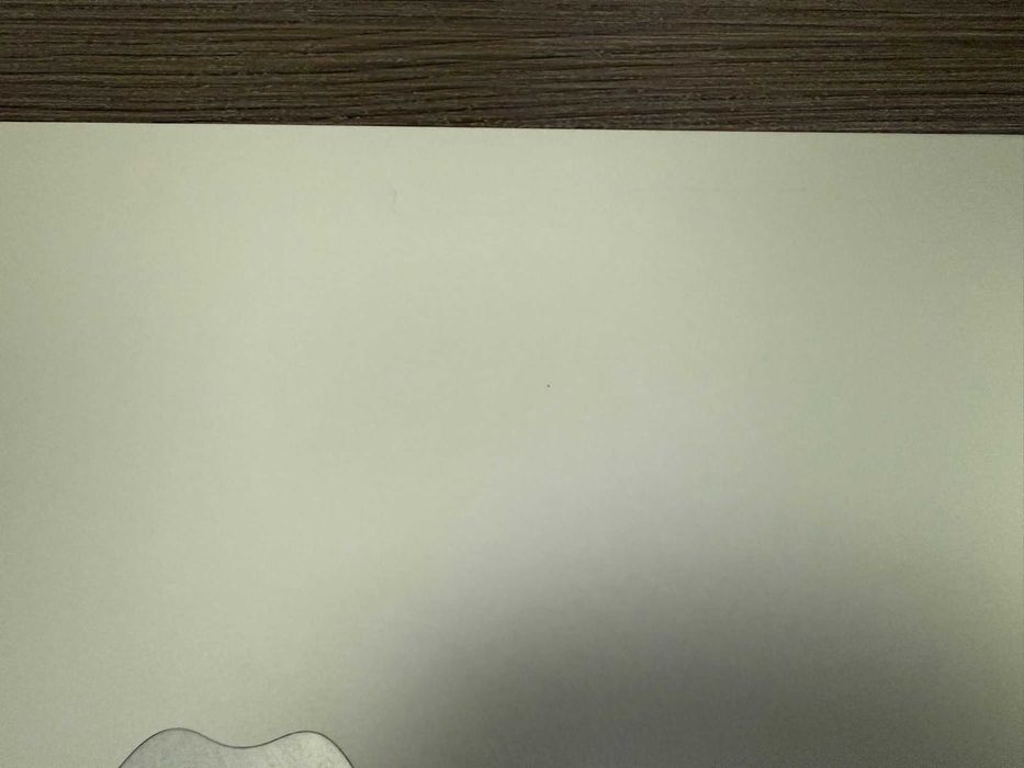 Macbook Air M2 13 2022 8GB RAM 256GB Starlight