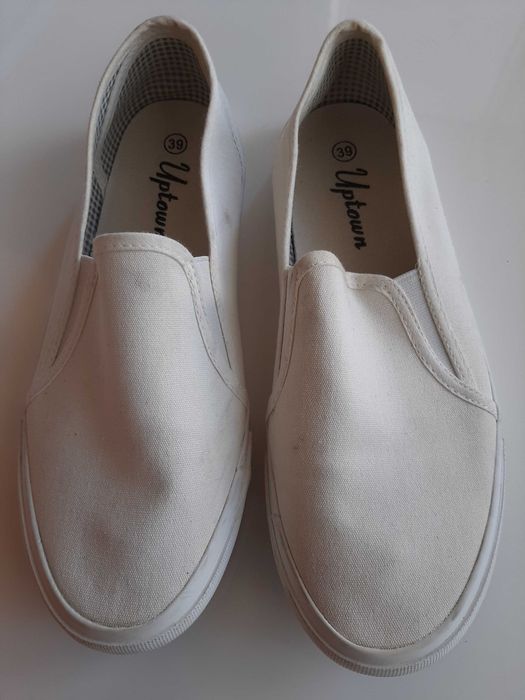 Разпродажба на обувки Zara, Even ODD, Bershka №39 и №40