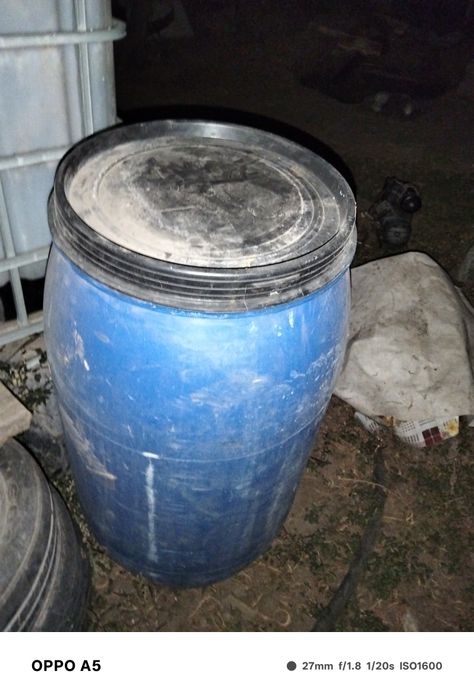 Бочка для воды...