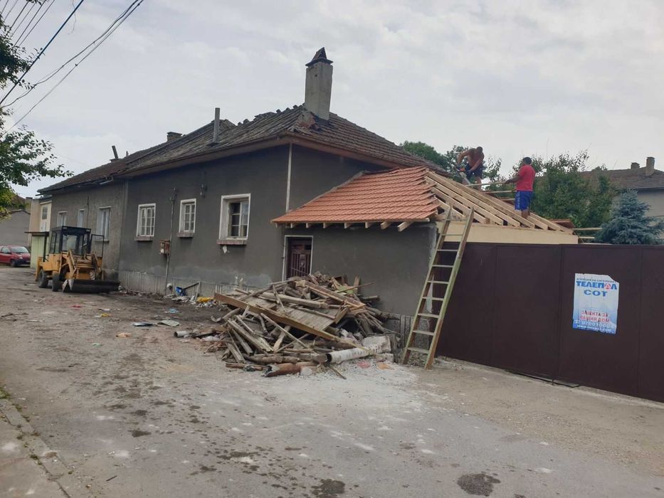 Услуги с багер, самосвал и строителна техника