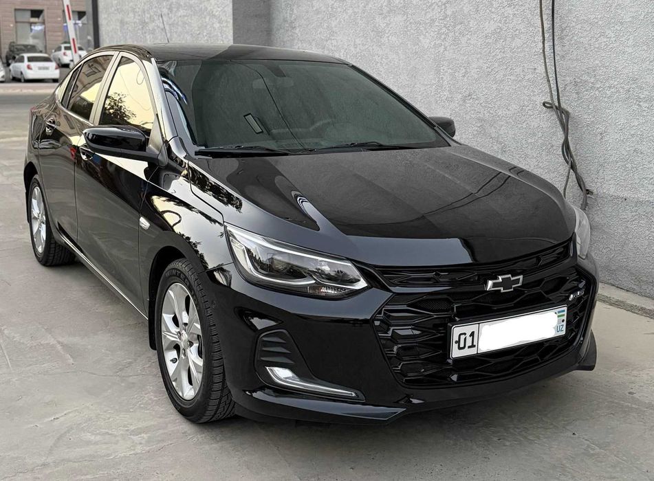 Chevrolet Onix Turbo Premier, 2023 (63,000 km)
