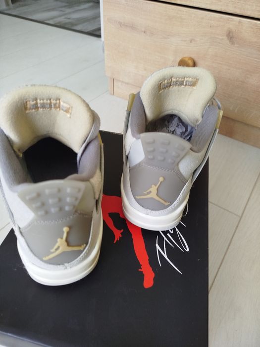 Nike Air Jordan retro 4 photon dust 37.5