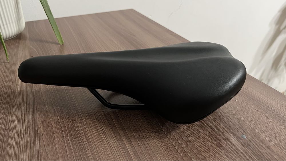 Велосипедное седло