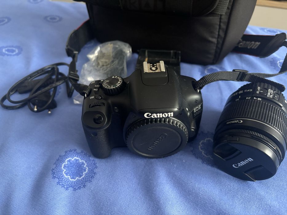 Aparat Foto Canon EOS 550D