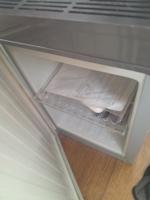 Продам кулер за 10 К самовыоз.