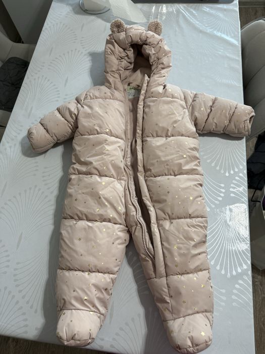 Продам детский зимний комбинезон