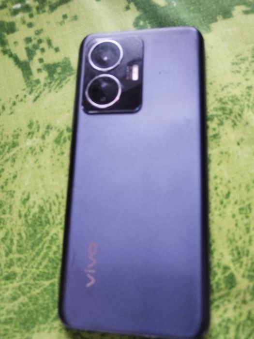 Продам телефон Vivo