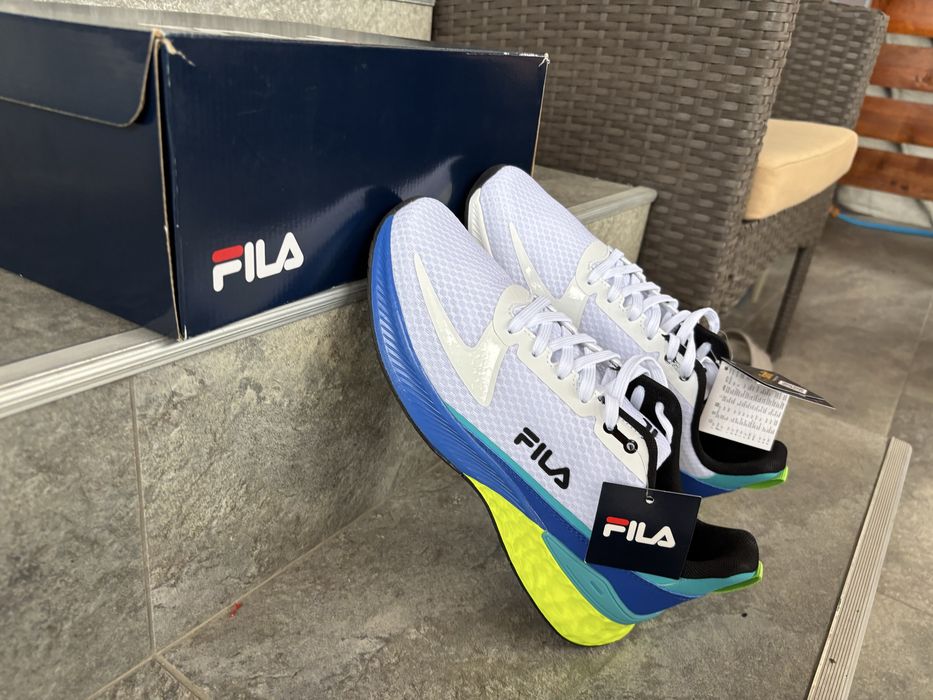 Adidasi  sneakers Fila Starfit NOI garantie schimb cu Nike Adidas
