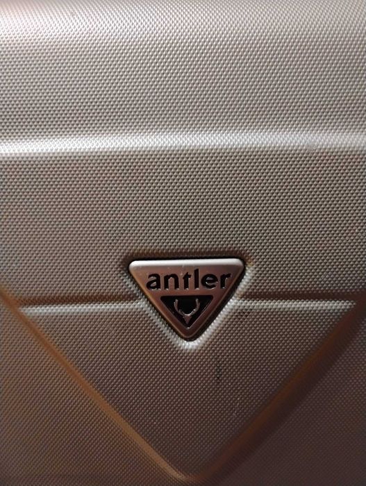 Голям куфар за багаж Antler