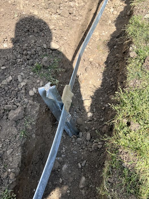 Executam  centuri impamantare