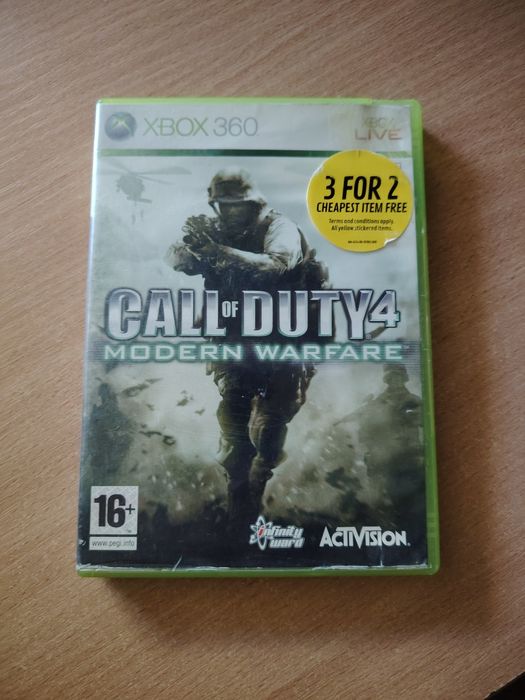 Vând call of duty 4