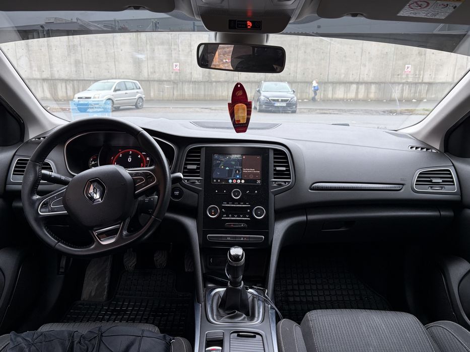 Megane 4 break , 1.5 dci 110 cp , 6+1 rapoarte