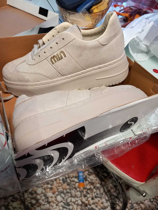 Нови дамски маратонки