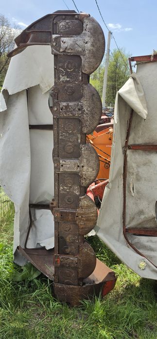 Coasa rotativa KUHN de 2 m