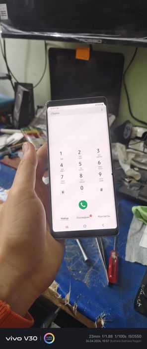 Samsung note 8     .