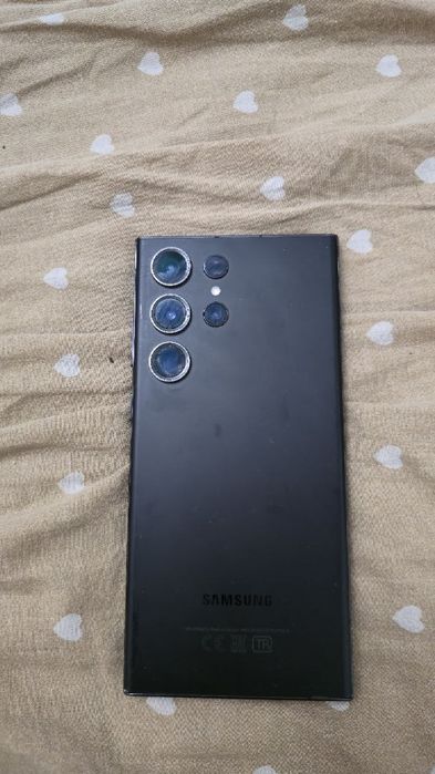 обменяю Samsung galaxy S 23 Ultra 256 гб