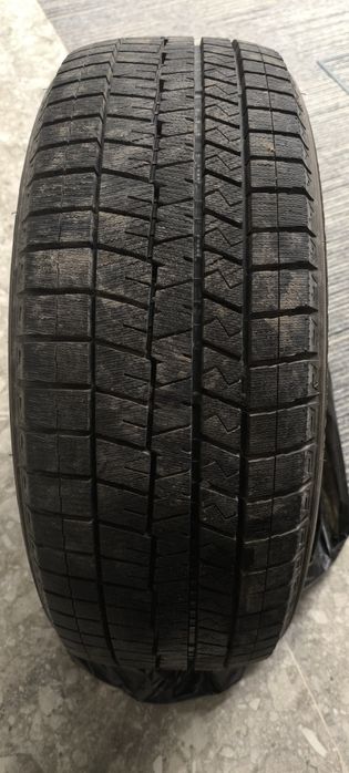 Б/у шины 235/50R21 Dunlop wintermaxx03