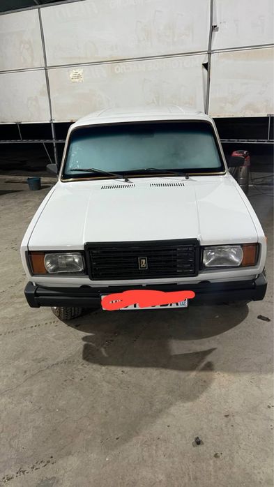 Vaz 2104 sotiladi srochniga yaxshi xolda