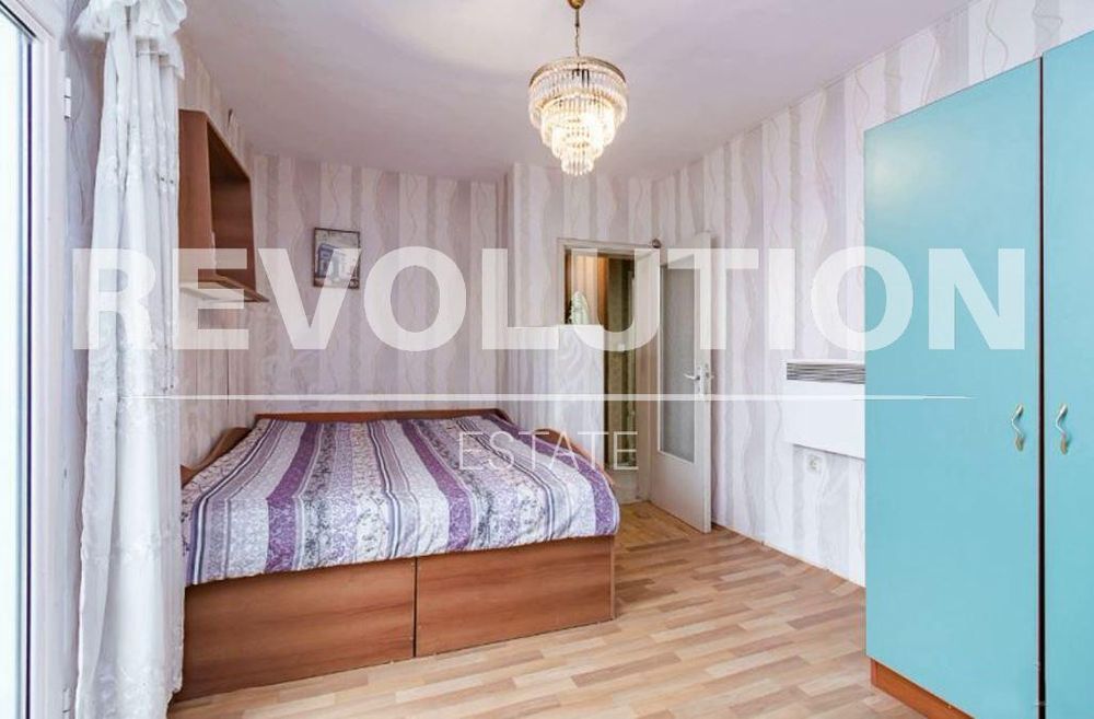 Дава се под наем Тристаен апартамент в Варна, Спортна зала - 90 кв.м за 600 € - Снимка #5