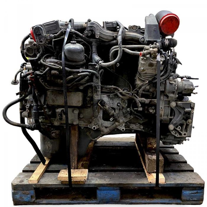 Motor complet camion RENAULT D DTI8 250 - piese camioane
