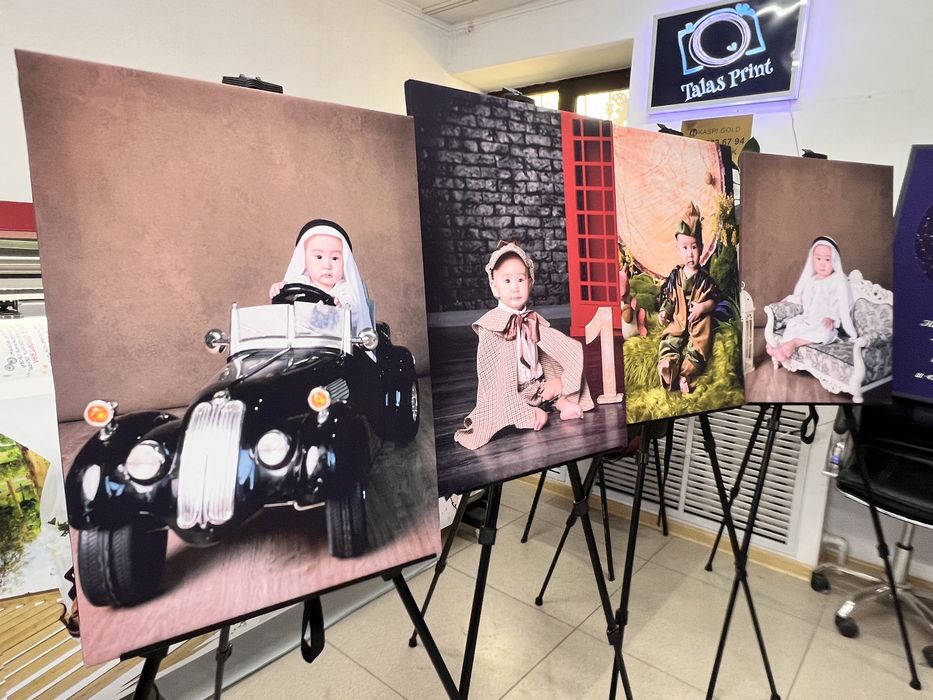 Аренда мольберт печать на холсте