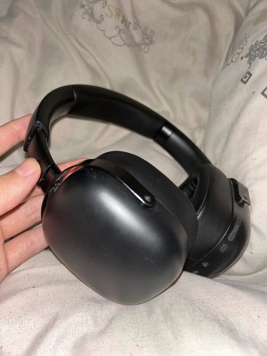 Green lion bluetooth noushnik