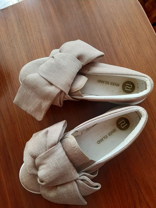 Удобни  и леки маратонки