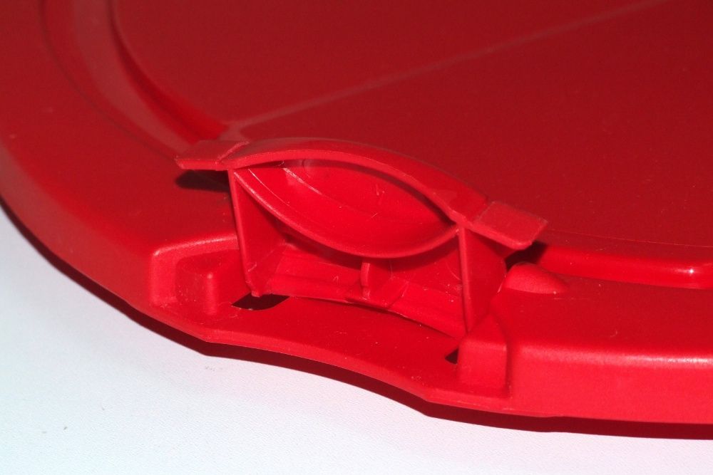 SUPORT,cutie, TORT - ingenios, comod, sigur, practic, absolut NOU