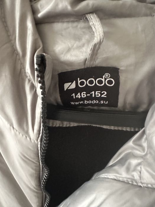 Куртка на девочку