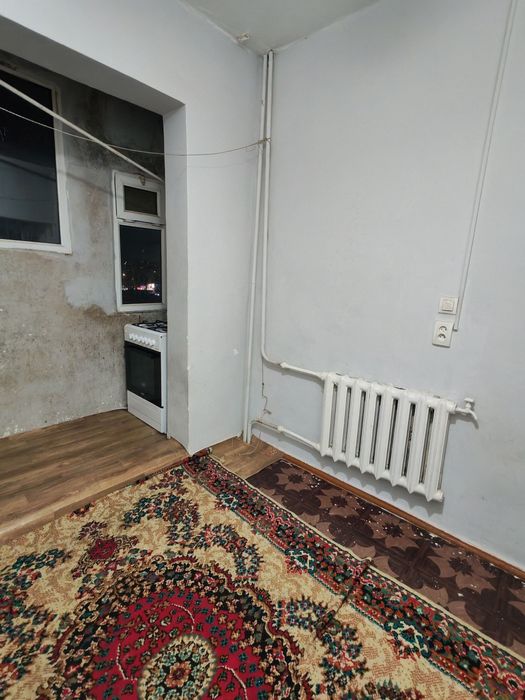 Arenda kvartira. Lesinova 1. Kadishva bozor yonida. 1/7/9