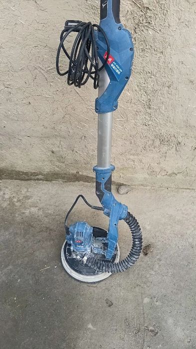 Шлифовальная машина для стен и потолков