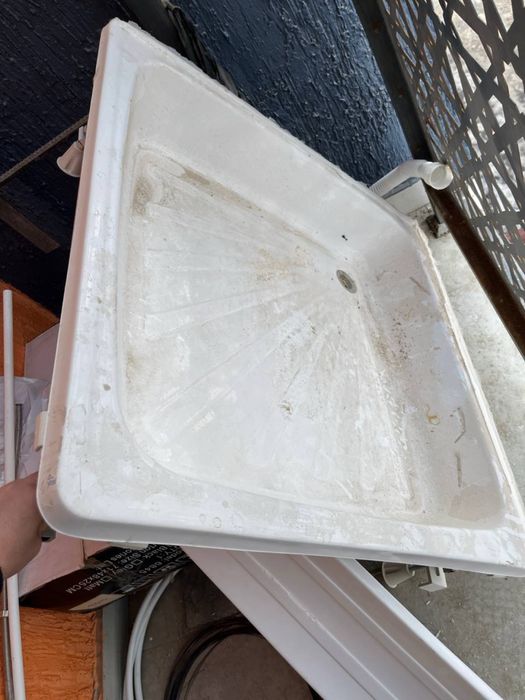 1дымоход 2та мойка сотилади. vanna